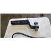 Image 3 : VEHICLE HITCH, JUMPER CABLES AND 6 TON BOTTLE JACK