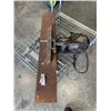 Image 5 : VINTAGE CAST IRON BENCHTOP JOINTER