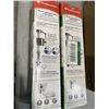 Image 2 : LOT OF PLUMBING AND BATHROOM SUPPLIES