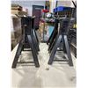 Image 2 : TWO PAIRS OF VEHICLE AXLE STANDS