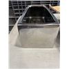 Image 3 : 4 NEW METALLIC PLANTERS