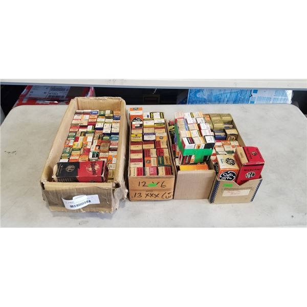 LOT OF VINTAGE ELECTRONIC TUBES