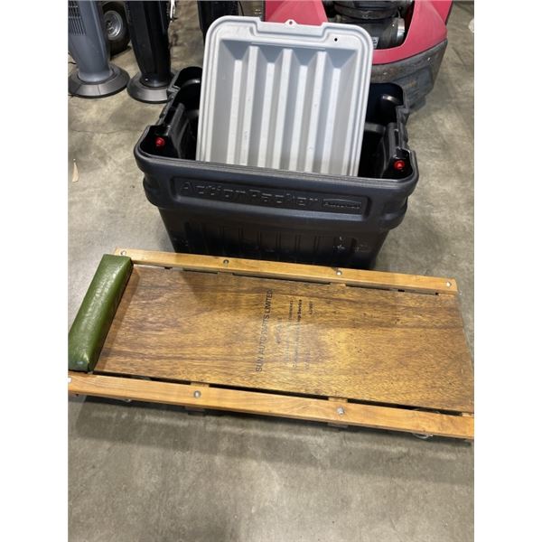 HEAVY DUTY RUBBER MADE STORAGE TOTE W/ LID AND SHOP CRAWLER