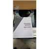 Image 5 : FRIGIDAIRE BOXED RANGE HOOD