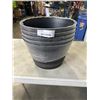 Image 1 : LOT OF NEW PLANTER POTS