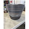 Image 4 : LOT OF NEW PLANTER POTS