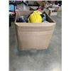 Image 2 : LARGE LOT OF SAFETY HELMETS