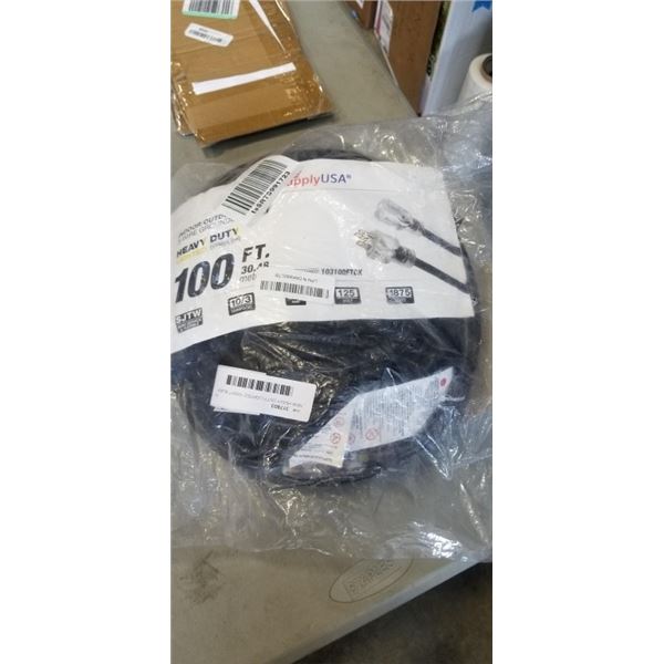 NEW HEAVY DUTY LIGHTED 1000FT BLACK EXTENSION CORD. 10AWG/3C