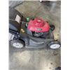 Image 2 : HONDA EASY START HRX 217 LAWN MOWER WITH CRUISE CONTROL. WORKING