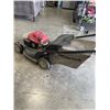 Image 4 : HONDA EASY START HRX 217 LAWN MOWER WITH CRUISE CONTROL. WORKING