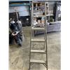 Image 2 : 6 FOOT ALUMINUM LADDER