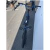 Image 6 : BLACK/ BLUE HYPER BIKE