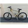 Image 1 : GOLD KONA BIKE