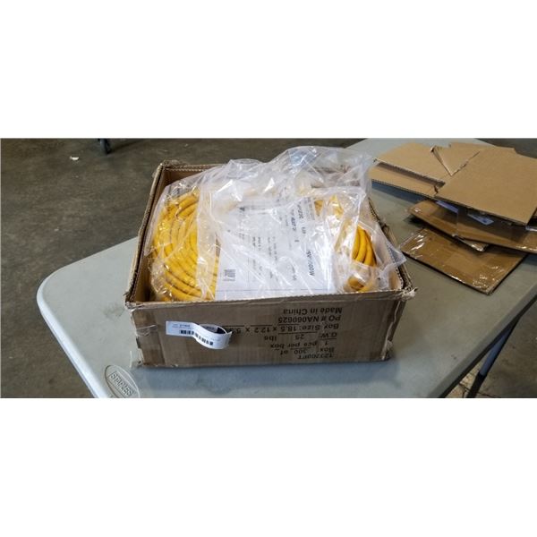 NEW HEAVY DUTY LIGHTED 200FT YELLOW EXTENSION CORD. 12AWG/3C