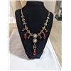 Image 2 : VINTAGE HAND CRAFTED SOUTH EAST ASIAN NECKLACE