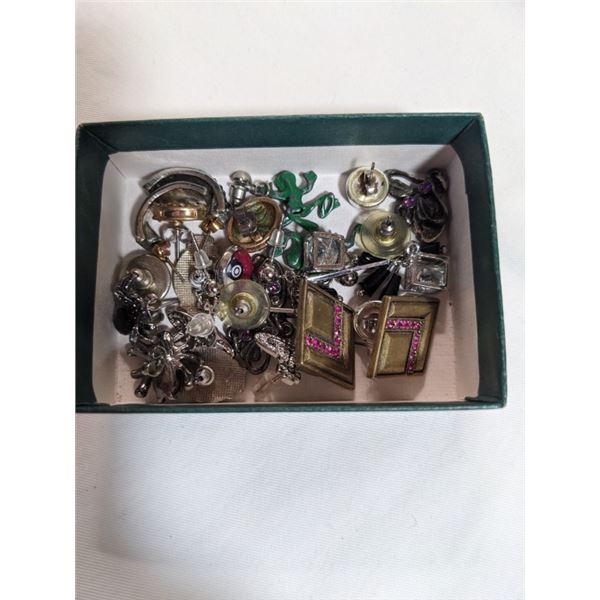LOT OF MISC PAIRS OF STUD EARRINGS, SOME VINTAGE IN BOX
