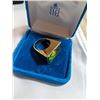 Image 1 : LARGE AND SOLID GREEN STONE RING, UNMARKED