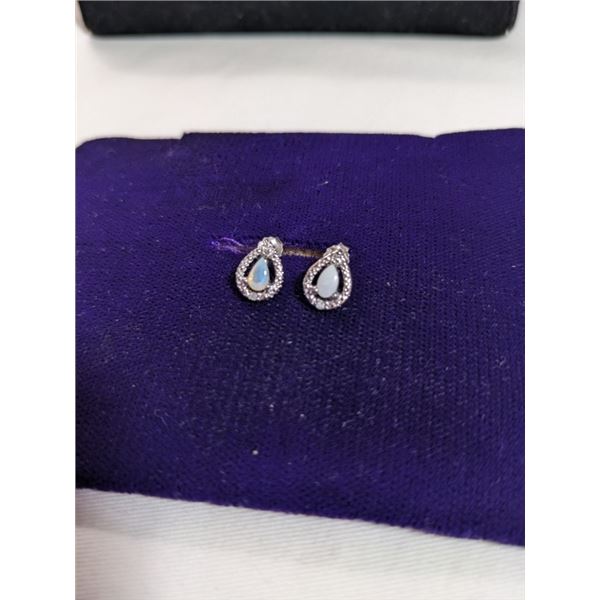 PAIR OF 925 STERLING SILVER W/ AUSTRAILIAN OPAL EARRINGS