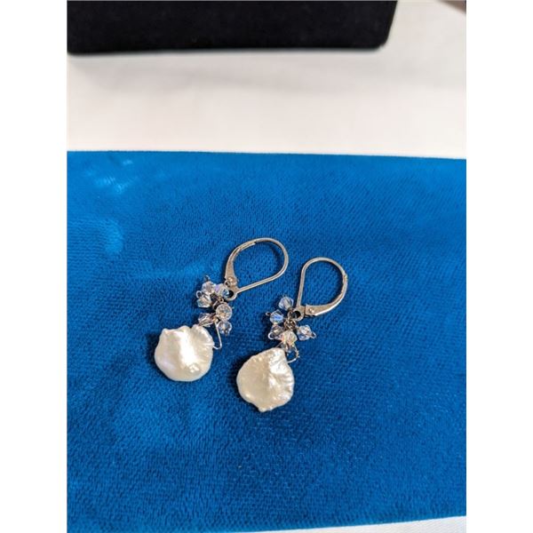 PAIR OF STERLING SILVER PEARL AND CRYSTAL BEADS DANGLE EARRINGS