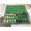 Image 3 : HUSARIA EUROPEAN INTERNATIONAL CHESS WOODEN GAME SET