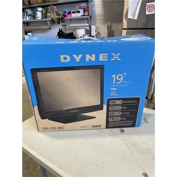 OPEN BOX DYNEX 19 INCH LCD TV