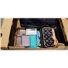 Image 2 : LOT OF LADIES DESIGNER PURSES
