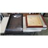 Image 1 : 2 TABLE TOP DISPLAY CABINETS / SHADOW BOXES
