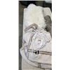 Image 2 : BERKSHIRE EASY TOUCH HEATED THROW BLANKET CARPET RUNNER AND 100%  SHEEPSKIN RUG