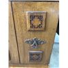 Image 4 : VINTAGE OAK DROP SIDE SERVING CABINET