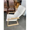 Image 2 : IKEA BENTWOOD CHAIR