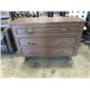 Image 1 : VINTAGE 6 DRAWER DRESSER