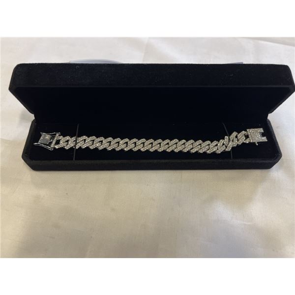 NEW PLATIUM PLATED 14.0MM SIMULATED DIAMOND (CZ) ICED OUT CUBAN LINK BRACELET, 8" LONG