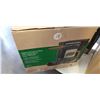 Image 3 : IROBOT ROOMBA COMBO J9+ WIFI CONNECTED ROBOT VACUUM AND MOP - TESTED WORKING, RETAIL $1799