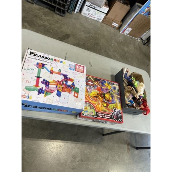 PICASSO MAGNET TILES AND BATTLE ACADEMY GAM, ASSORTED DOLLS