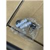 Image 3 : 6 NEW FOLDING WALL MOUNTS WITH HOOKS