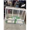 Image 1 : WHITE AND GLASS TABLE TOP GREENHOUSE