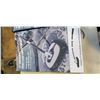 Image 2 : 2 NEW 15 DEGREE BENDING ROD CAR WASH MOP