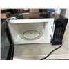 Image 3 : DANBY BLACK MICROWAVE - WORKING