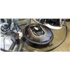 Image 1 : IROBOT ROOMBA ROBOT VACUUM WORKING