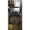 Image 3 : WALKER WORKSW FOLDING WALKER