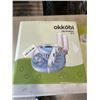 Image 2 : 2 NEW OKKOBI EGG INCUBATORS. M12 AND E 12