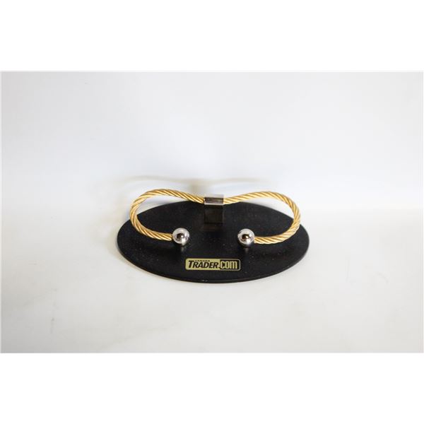 MEN'S CABLE CUFF BRACELET