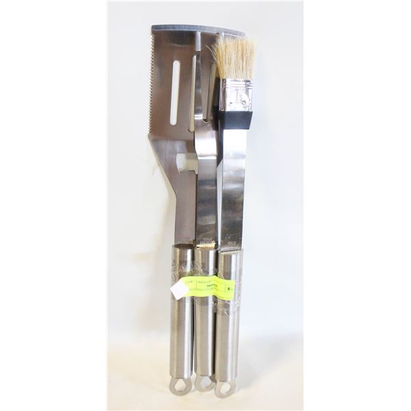 BBQ TOOLS ASSORTED