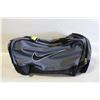 Image 1 : NIKE SPORT DUFFEL BAG LIKE NEW