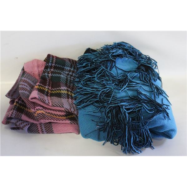 WOMEN'S SCARVES- ASSORTED LOT