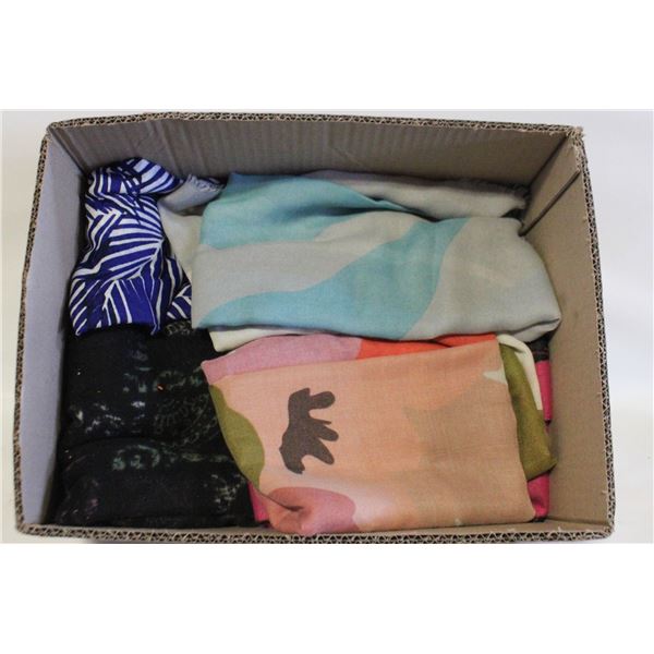 WOMEN'S SCARVES- ASSORTED LOT