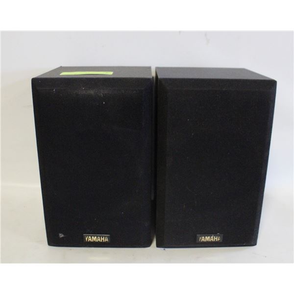 LOT OF YAMAHA SPEAKERS