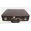 Image 1 : VINTAGE BRIEFCASE