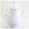 Image 1 : WINTERLING WHITE PORCELAIN COFFEE POT