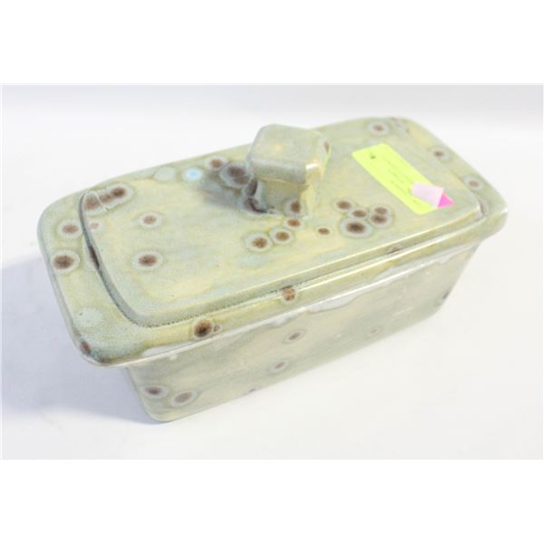 CERAMIC LIDDED CASSEROLE